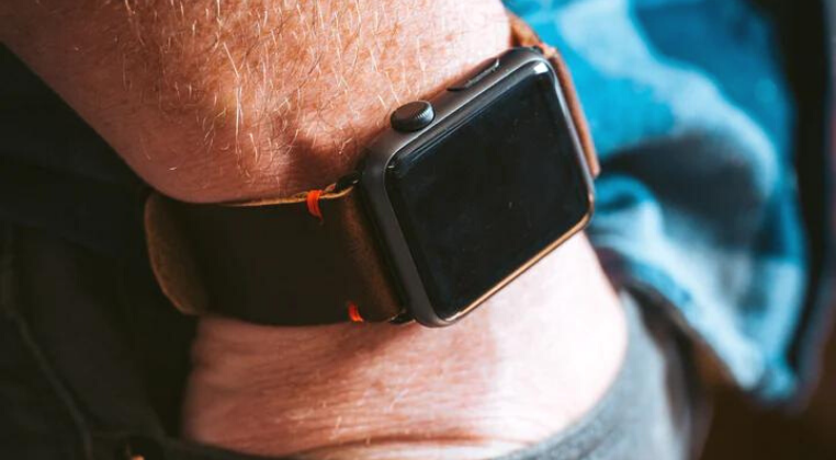 Are Leather Watch Bands Worth It? Tech-Warriors Tell All - Popov