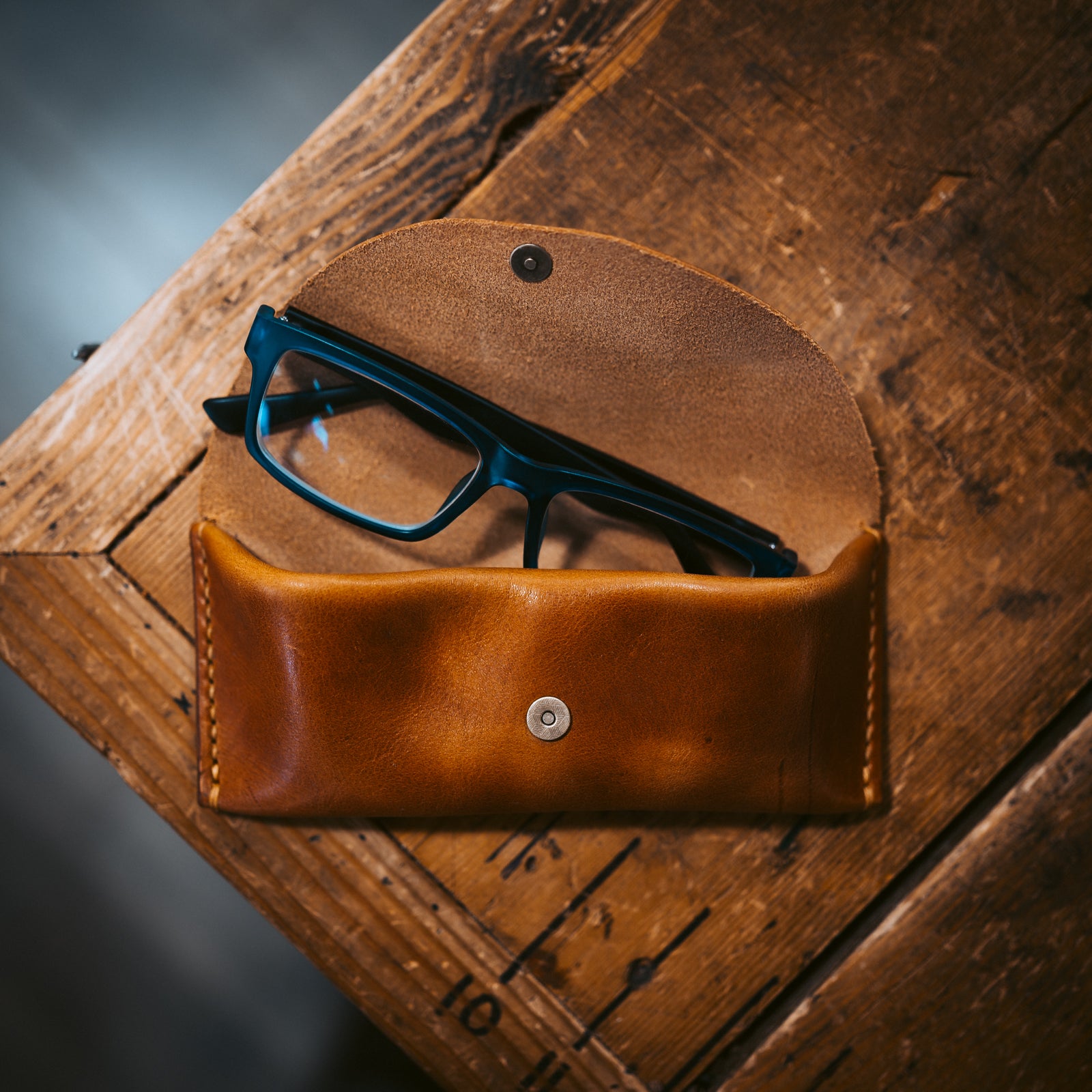 Recycled Leather Sunglasses Pouch Brillen-Etui mit Aufdruck ab 10 St. | IGO