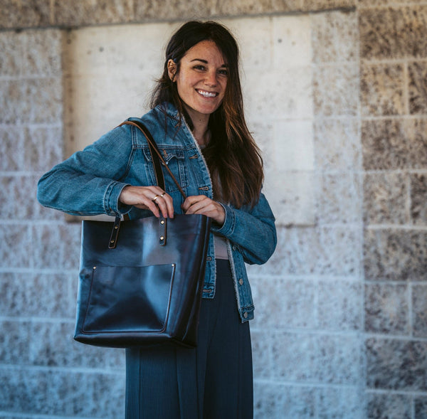 Black Leather Weekender Tote: Spacious & Durable | Popov Leather ...